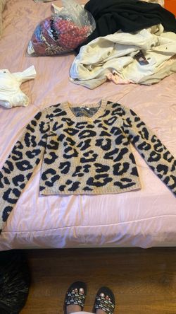 Cheetah Sweater 