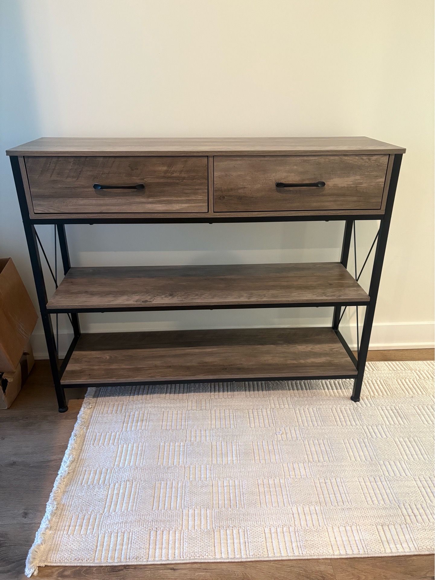 Entry way table