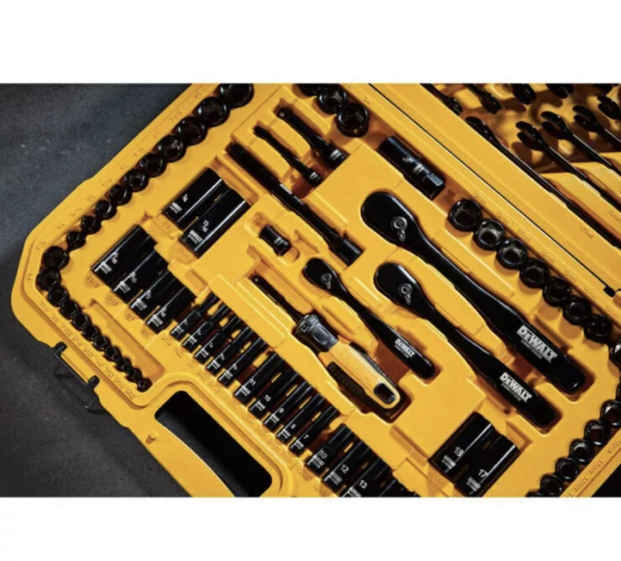 Mechanics Tools Set  Dewalt