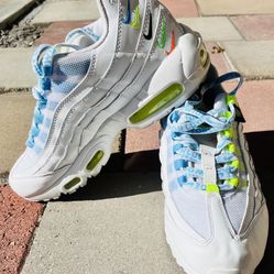  Air Max 95 Worldwide Pack- Size 9.5 M