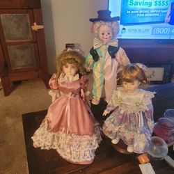 Antique Doll Collection 