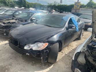 2009 Jaguar XF Premium Luxury 8 Cyl 4.2L Car Parts