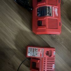 Milwaukee battery charger