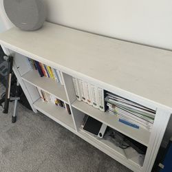 Free bookshelf