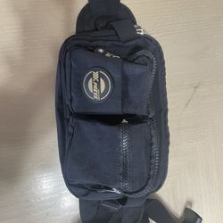 XPRESS brand nylon fanny