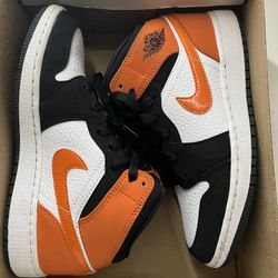 JORDAN 1 MID SHATTERED BACKBOARDS