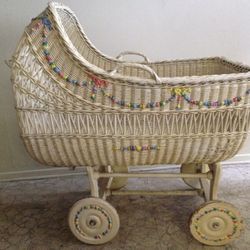   carriage vintage bassinet 