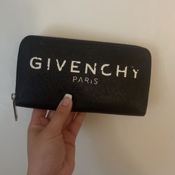 Givenchy Wallet Black 