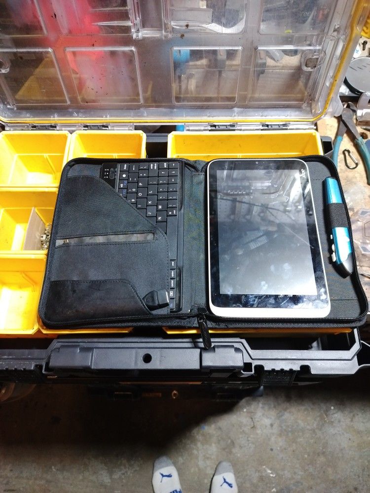 Acer 8"I