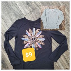 Girls long Sleeve Shirts Size Medium Mint Condition