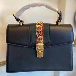 Gucci Handbag Black Leather Purse 