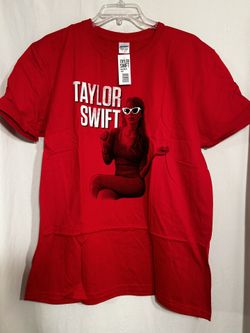 $25 EACH LARGE NEW TAYLOR SWIFT T-SHIRTS