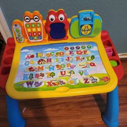 Activity Desk Vtech