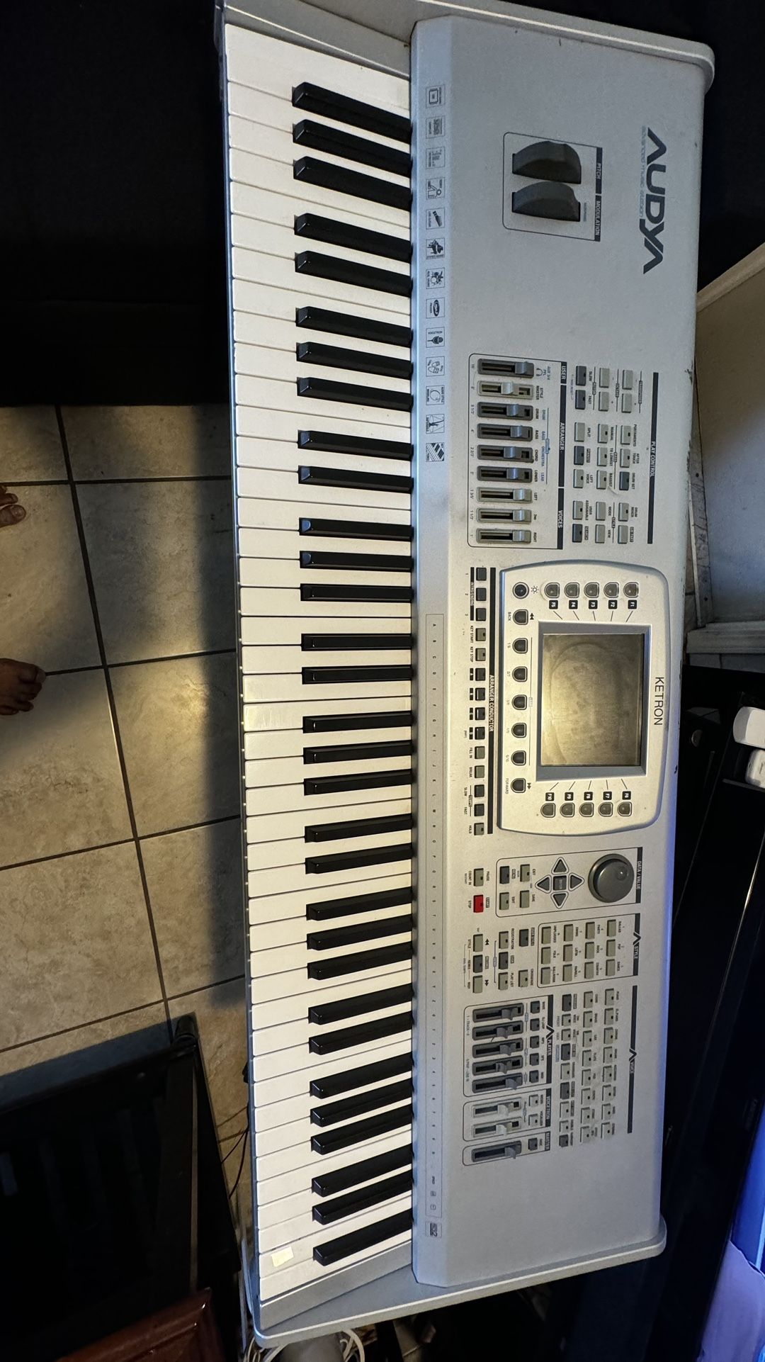 Used Ketron Audya 76 Arranger