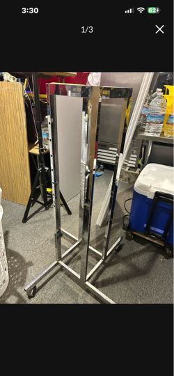 Cloths rack used