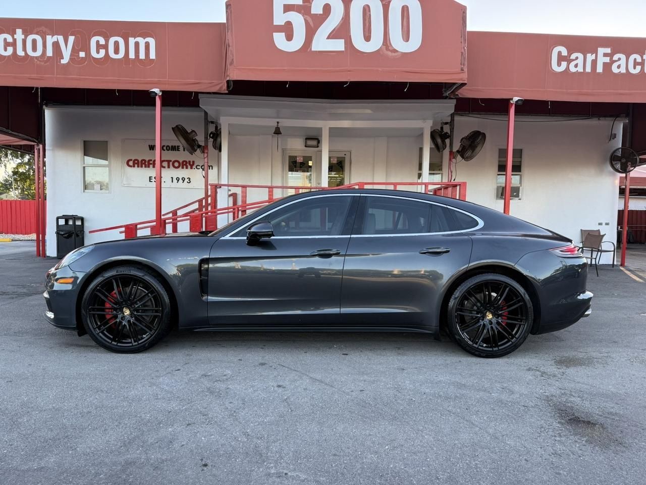2018 Porsche Panamera