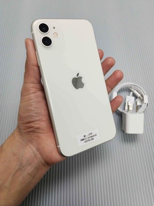 iPhone 11, Factory Unlocked,  Excellent Condition,  LIKE NEW 