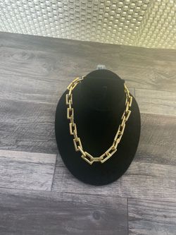 Gold necklace