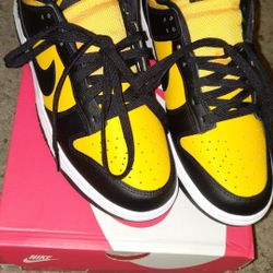 Nike Dunks