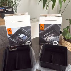 Set of 2 Spigen Tesla Model 3/Y Trays 2024