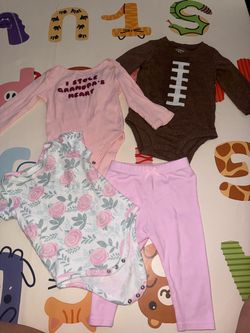 💕🎀Baby Girl Football Onesie & Pink Onesie 9m+🎀💕