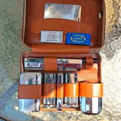 Vintage Traveling Shave Kit