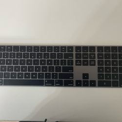 Apple Magic Keyboard 