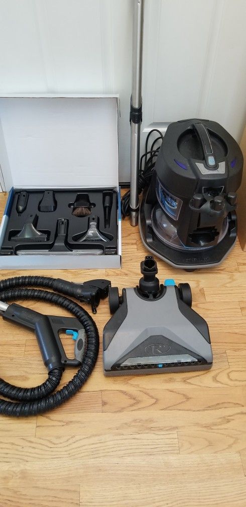 NEW cond RAINBOW SRX MODEL VACUUM WITH COMPLETE ATTACHMENTS , AMAZING POWER SUCTION , WORKS EXCELLENT , IN THE BOX