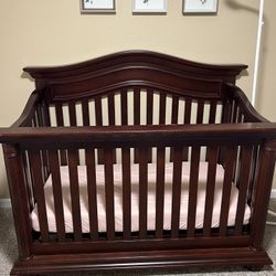 Baby Cache 4 In 1 Convertible Crib 