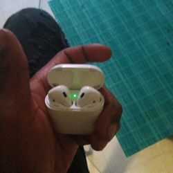 Apple Airpods Gen 2