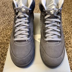 Jordan 5 Retro “Wolf Grey” 2026