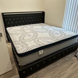 Cal King Size Mattress Pillow Top New