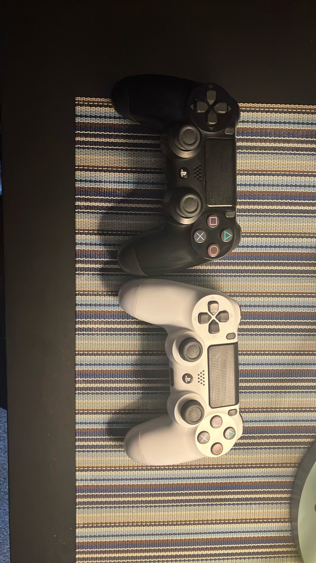 PlayStation 4 Controller 