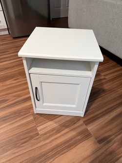 IKEA SONGESAND Bedside Table - White