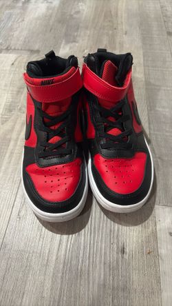 Youth 1.5 Nike Basketball Shoes