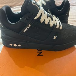 Louis Vuitton Trainers 
