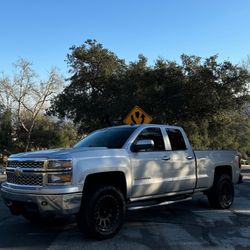 2014 Chevy Silverado Pickup 