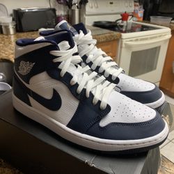 Nike Obsidian Jordan 1 Size 9.5