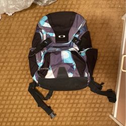Oakley Backpack - Large,  Multipockets
