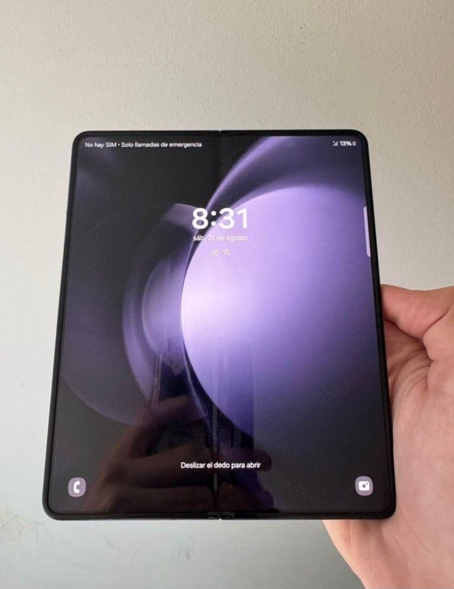 Samsung Galaxy Z Fold 5