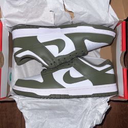 Nike Dunk Low Women Olive Size 8W