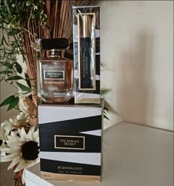 Victoria's Secret Scandalous perfume set