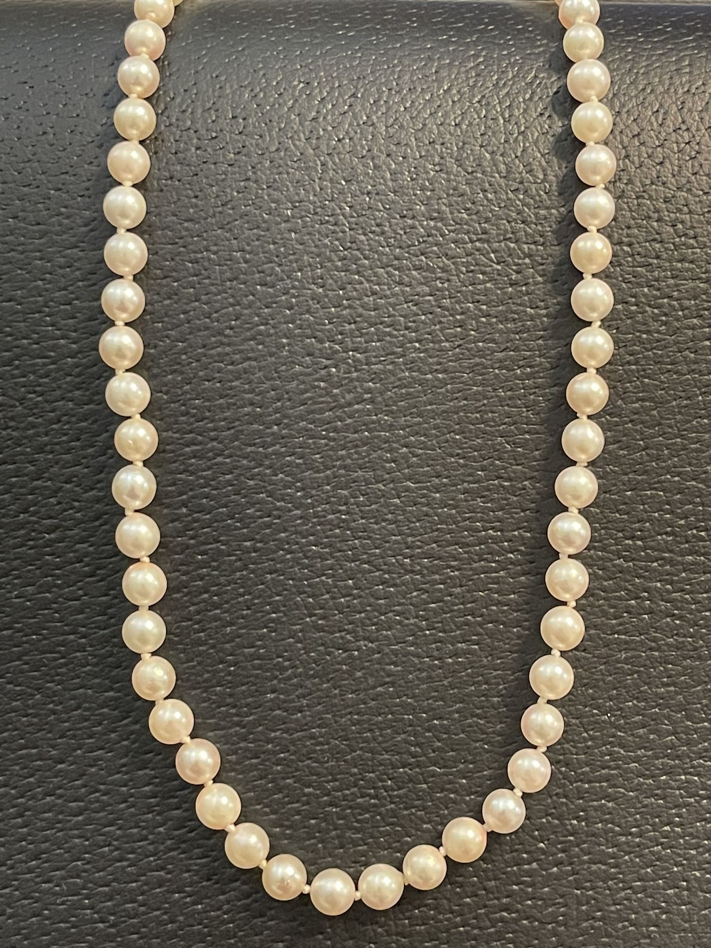 10k White Gold Clasp Strand Of Pearls 16”