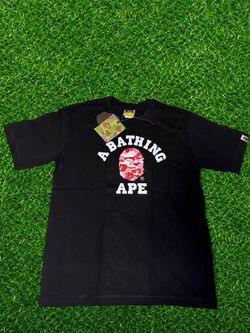 BLACK CAMO PINK GRAPHIC TEE SIZE S