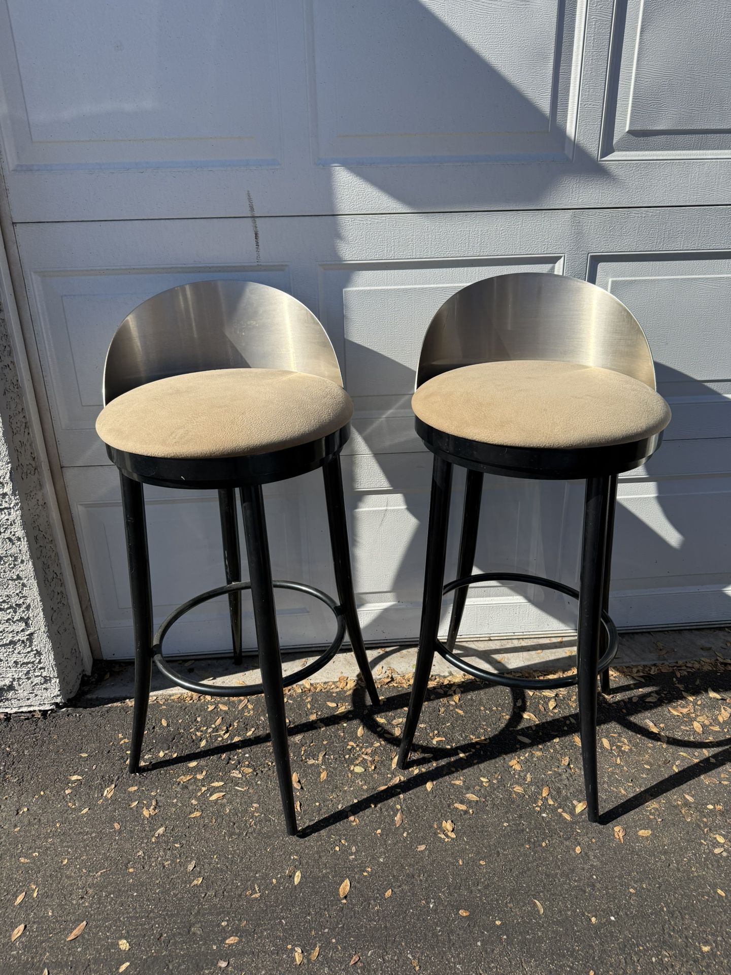 Bar stools set 2 $30 for both