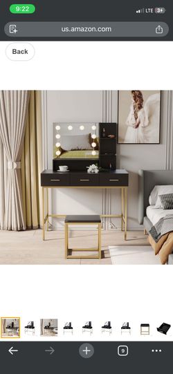 Vanity with ottoman used in good condition