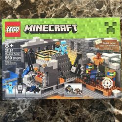Retired LEGO Minecraft Set