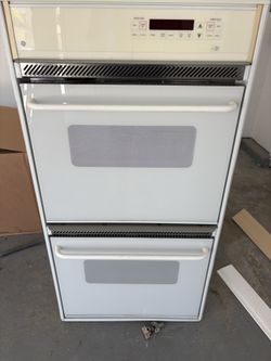 GE Double Oven - Electric 27 Inch Built-in