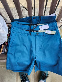Goodfellow Teck Shorts Men size 38 NWT