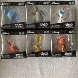 DISNEY 3” VINYL FIGURES 
